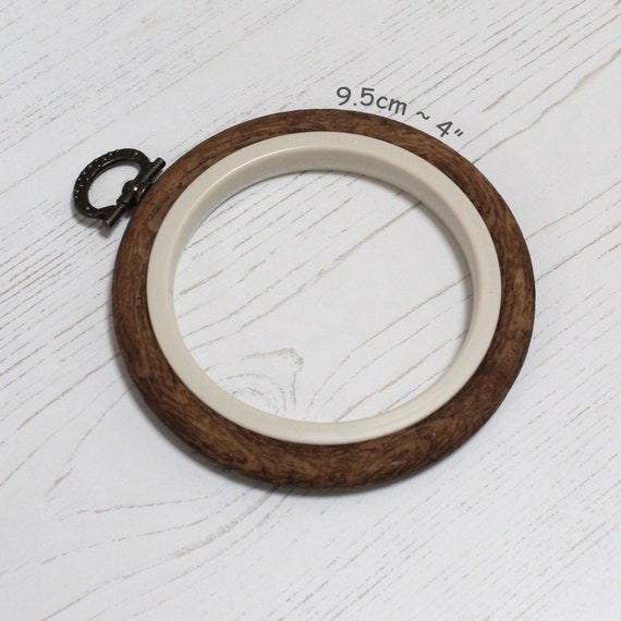 Cerchio Ricamo Legno Crema - Strumento Essenziale Punto Croce DIY