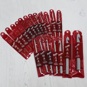 Crochet Hooks Whitecroft Essentials in 21 Sizes