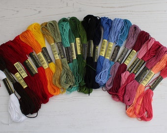 50 Assorted Coloured Embroidery Thread Floss Skein for Sewing Braiding and Crafts