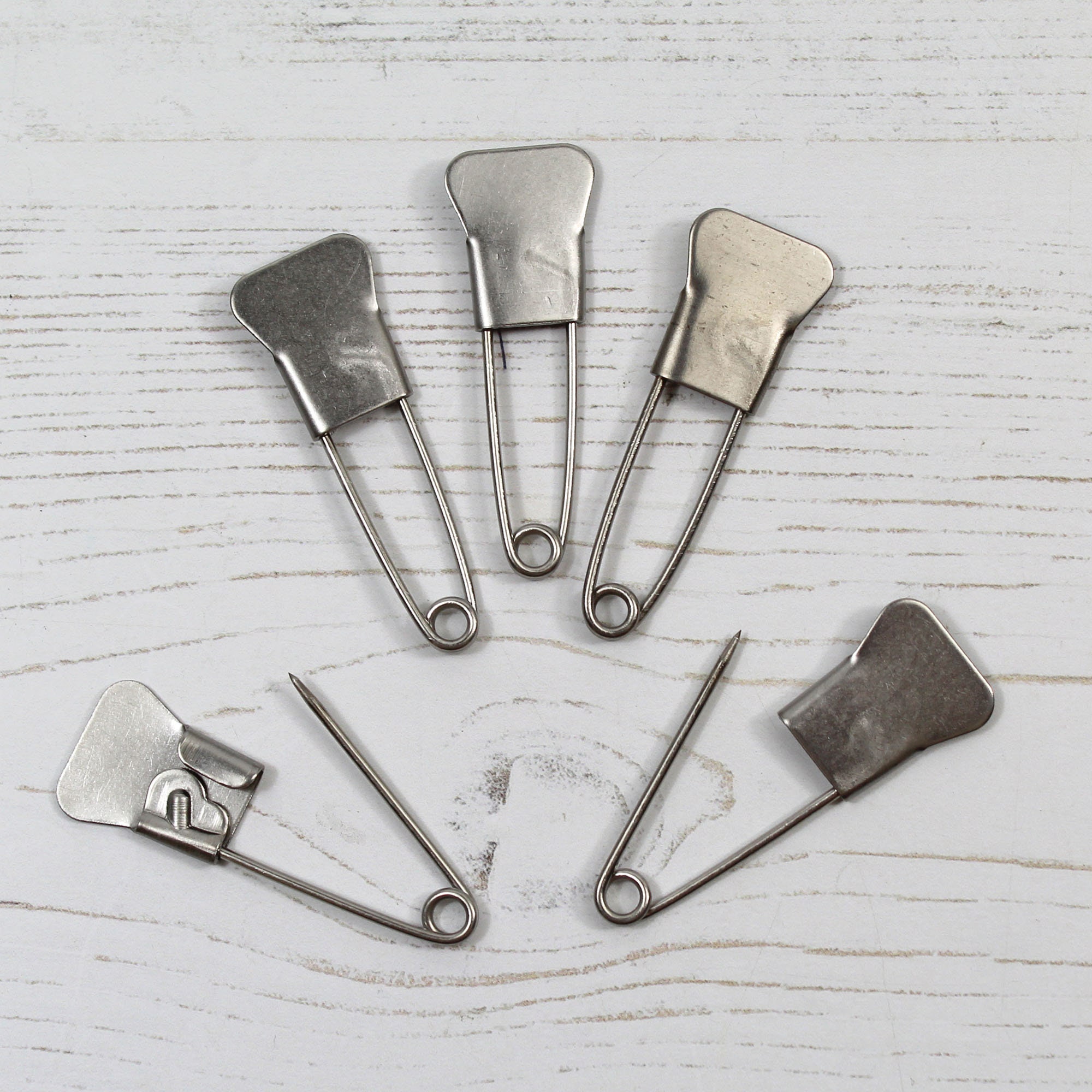 Identity Safety Pins Key Sports Locker Laundry Hotel Cloakroom