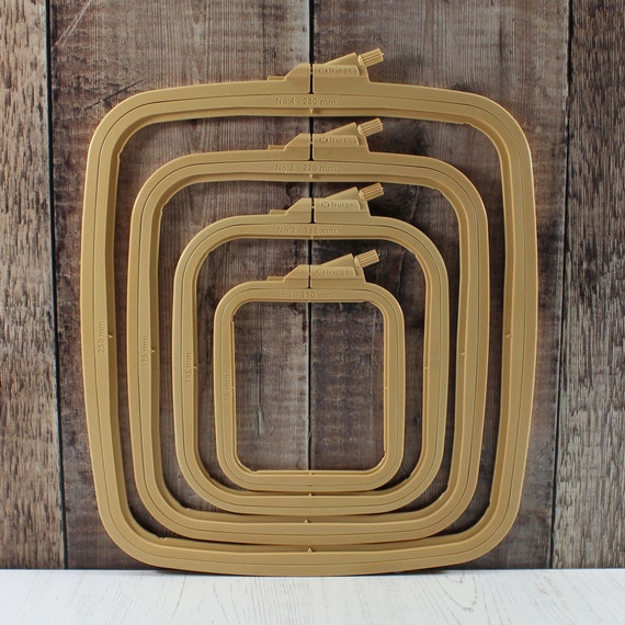 Nurge Stickerei-Rahmen Rechteckig 195x220mm - Kreuzstichrahmen Aus Kunststoff Rosa