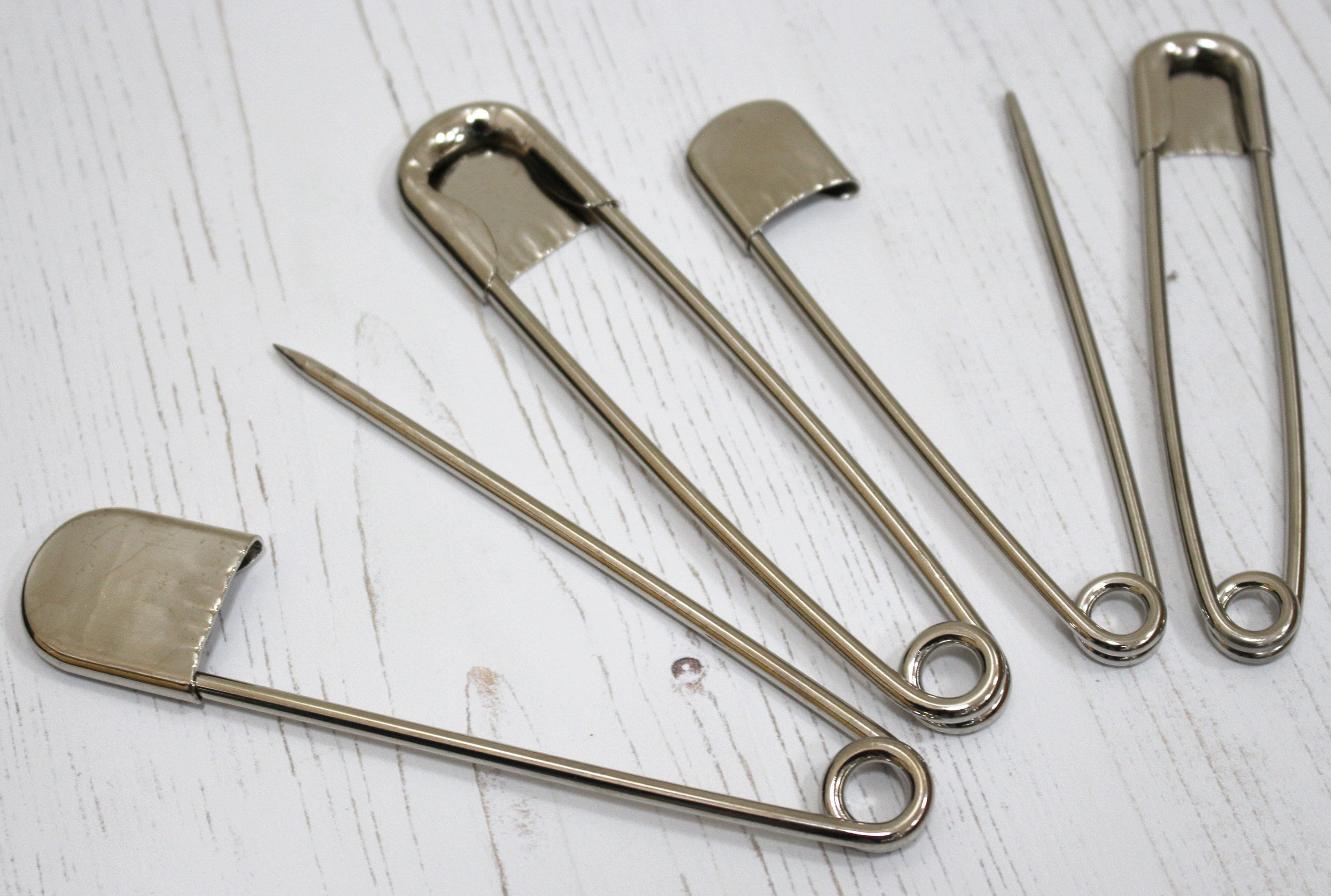 Tool Gadget Large Safety Pins, 5.04 Inch Safety Pins, 2 Pcs Stainless Steel  Safety Pins Large, Silver Huge Strong Xl Safety Pins, Extra Large Laundry