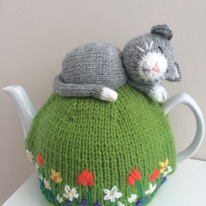 Tea cosy Knitting pattern. PDF digital download. Cat nap tea cosy knitting pattern. .Tea cosy pattern for a 2.5 pint tea pot. image 1