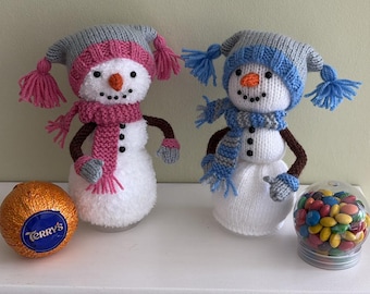 Knitting pattern. PDF digital download. Snowy chocolate orange cover and shelf sitter. Pattern download. Knitted flat. ENGLISH ONLY.