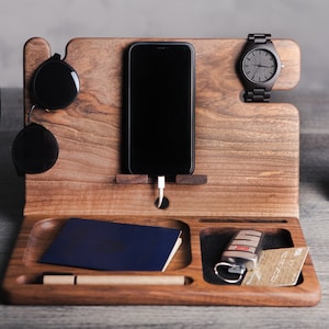 Wood docking station,Mens docking station,Organizer for men,Phone dock station,Wood desk organizer,Watch holder,Nightstand,Desk accessories