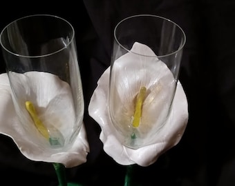 Calla Lilly Sculpted Champagne Flute Set