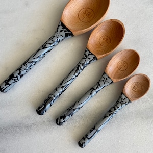 baking lover measuring spoons mixing spoon baking gift small gift set baking spoons Christmas baking Pinky wooden spoon set