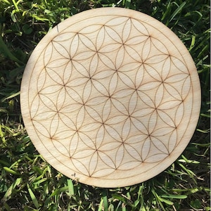 Flower of Life Crystal Grid