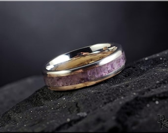 Titanium Ring with Amethyst inlay