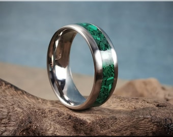 Titanium Channel Ring w/Green Malachite Stone inlay