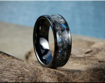 Polished Black Ceramic Channel Ring w/Labradorite stone inlay - ceramic ring
