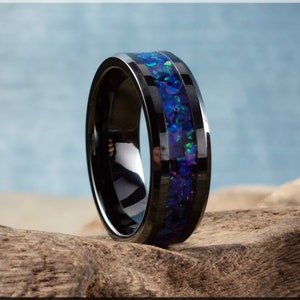 Schwarzer Keramikring mit Opal Inlay