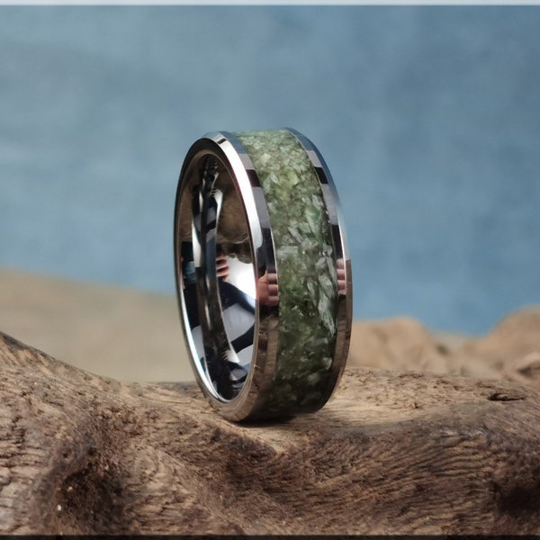 Bague en carbure de tungstène avec incrustation de pierre de jade néphrite - bague en métal