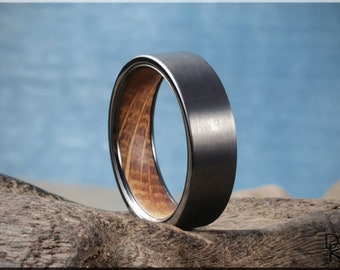 Brushed 7mm Gun Metal Tungsten Carbide Ring w/Whisky Barrel inner core - wood and metal ring