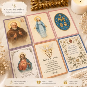 Op de afbeelding: Set van zes gebedskaarten met religieuze afbeeldingen, waaronder afbeeldingen van heiligen en de Maagd Maria. De kaarten hebben een zacht kleurenpalet met bloemen- en decoratieve randen. Franse tekst is zichtbaar.