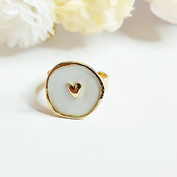 golden heart charm ring