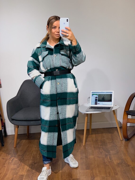 oversized plaid coat