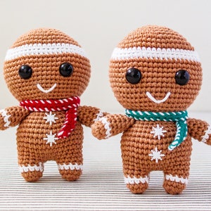 Crochet Pattern Gingerbread Man / Gingerbread Crochet PDF / Amigurumi Christmas Pattern / Holiday Crochet Pattern / Gingerbread with Scarf