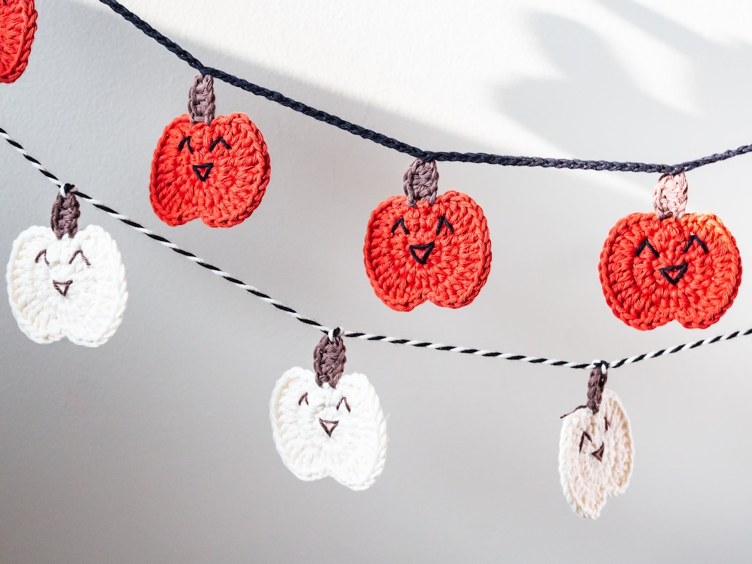 Pumpkin Crochet Garland / Crochet Pumpkin Pattern / Crochet Garland