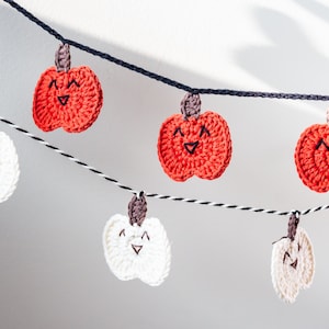 Pumpkin Crochet Garland / Crochet Pumpkin Pattern / Crochet Garland / Halloween DIY Decor / Pumpkin Bunting / Jack-O-Lantern Crochet Banner