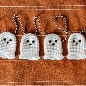 The Boo Boo Boo&#39;s / Crochet Ghost Garland / Halloween Crochet / Ghost Finger Puppets / Ghost Decorations / Spooky Ghost