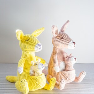 Kangaroo Crochet Pattern / Mom and Baby Kangaroo / Yellow Kangaroo Toy / Joey Kangaroo / Amigurumi Kangaroo Pattern / Kangaroo with Pouch image 3