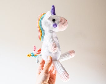 Crochet Unicorn Pattern / Sprinkle the Unicorn / Amigurumi Unicorn / Colorful Unicorn Pattern / Unicorn PDF Pattern / Stuffed Unicorn Toy