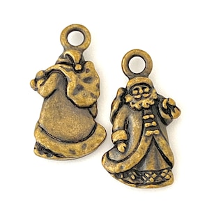 Oxidized Brass St. Nick Charm. (2 pieces) TierraCast® Lead Free Pewter, Made in USA