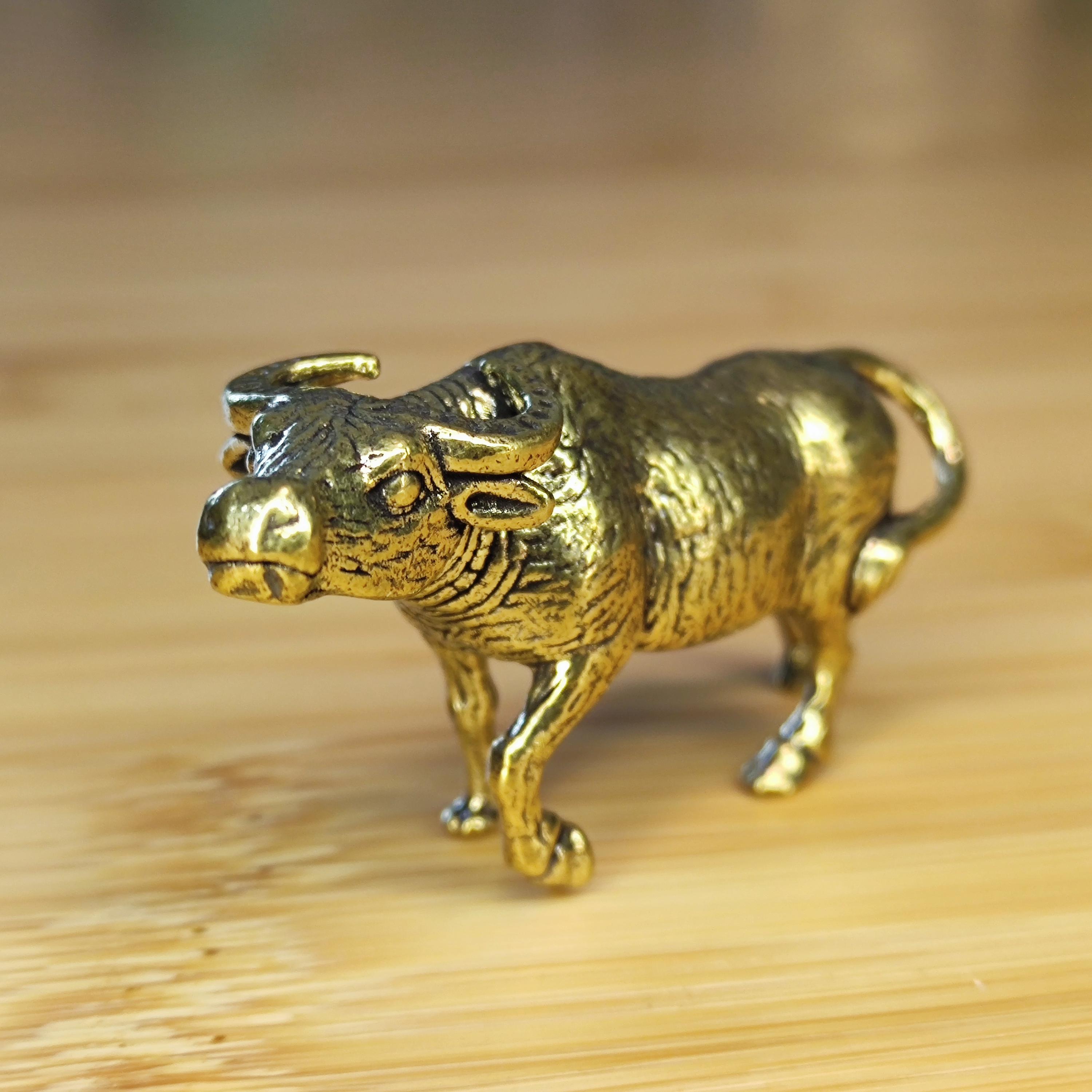 African buffalo figurine - Etsy 日本