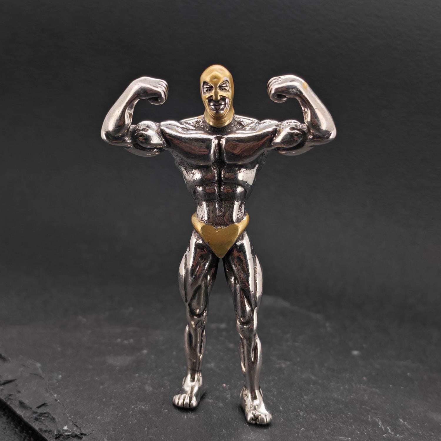 Bodybuilder figurine - Etsy 日本