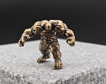 Escultura muscular de latón hecha a mano – Pequeña figura coleccionable