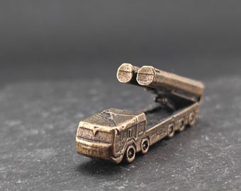 Miniature Brass DF‑100 Cruise Missile Launcher – Chinese Military Diorama / Mini Figures Accessory