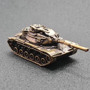 Mini Brass Tank Figurine – Handcrafted Military Sculpture for Desk, Bookshelf, Collector Gift, Solid Metal Decor