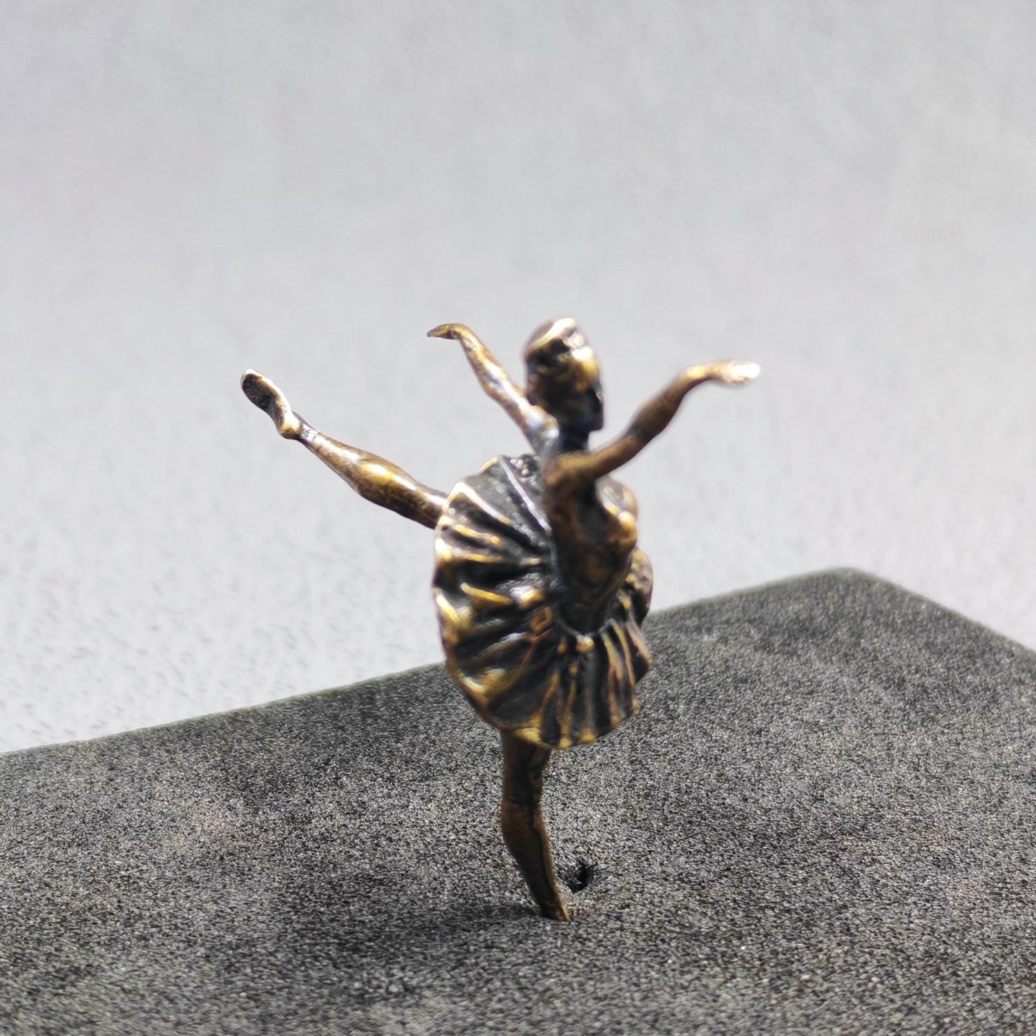 Ballerina Dancing Mary 磁石で踊る人形 西ドイツ 【公式通販】