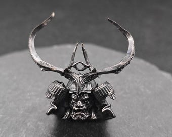 Brass Skull Samurai Helmet Miniature, Dark Warrior Figurine, Oxidised Lost Wax Cast Collectible, Desk Decor Gift