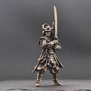 Small Brass Samurai Warrior – Handcrafted Figurine, Japan-Inspired Decor, Desk Accent