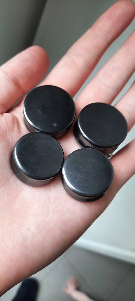 Hematite plugs / Size 5mm to 25mm / Good quality for low price