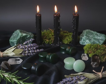 RARE Real green jade double flared plug - All sizes available - Very high quality