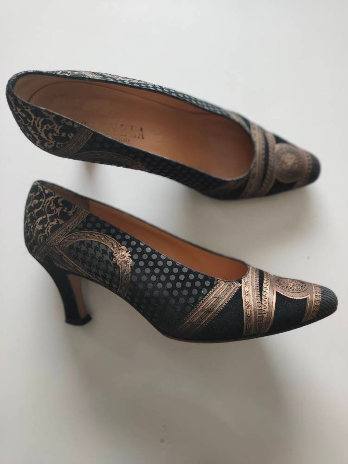 Carvela Kart Gold Leather Flat Sandals at asos.com | Leather sandals flat, Gold leather, Sandals