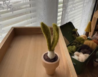 No. 5 Yonyon, Needle Felted Onion, Soft Sculpture, Whimsical Garden Art