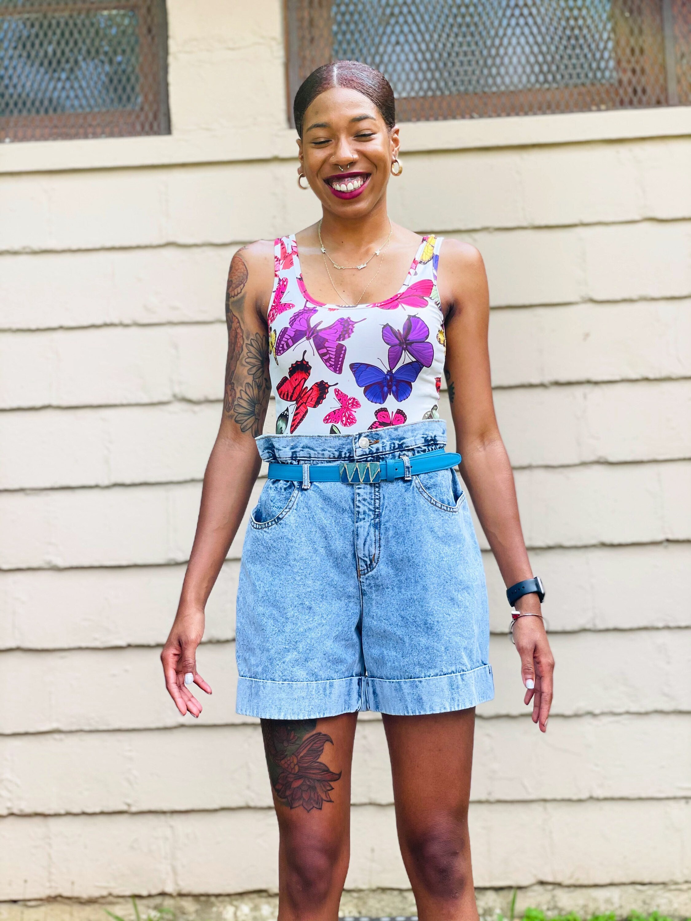 80s fashion jean shorts 2025