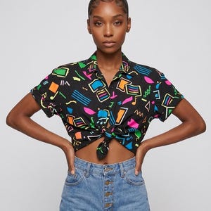 WILD HONEY CALIFORNIA 1990s New Wave Neon Abstract Pattern Camisa de manga corta con botones 100% algodón Talla M