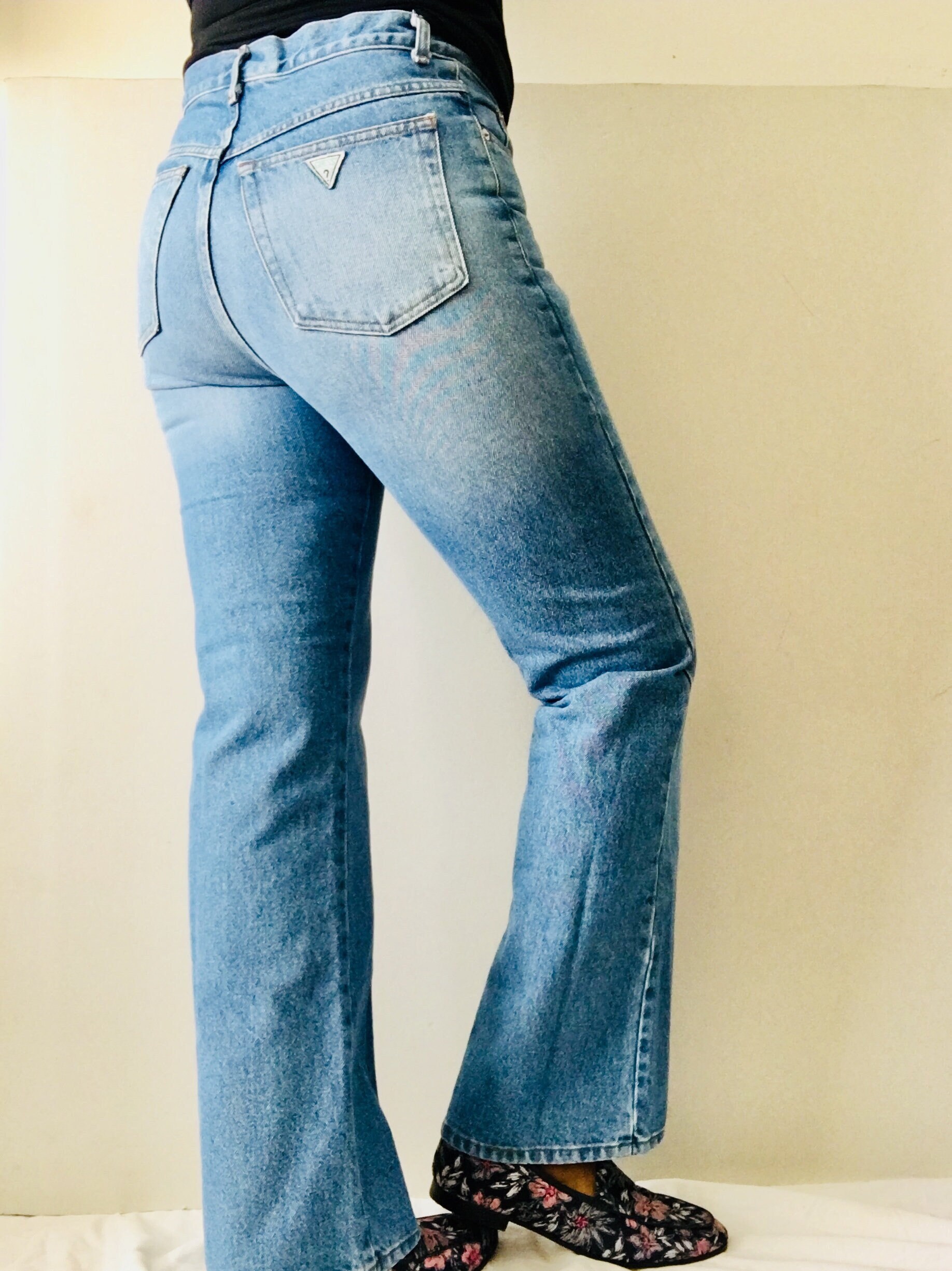 GUESS 1980s Green Label Bell Bottom Flare Jeans Stonewashed Med Blu Wash Denim Size 33W modern 32 Etsy