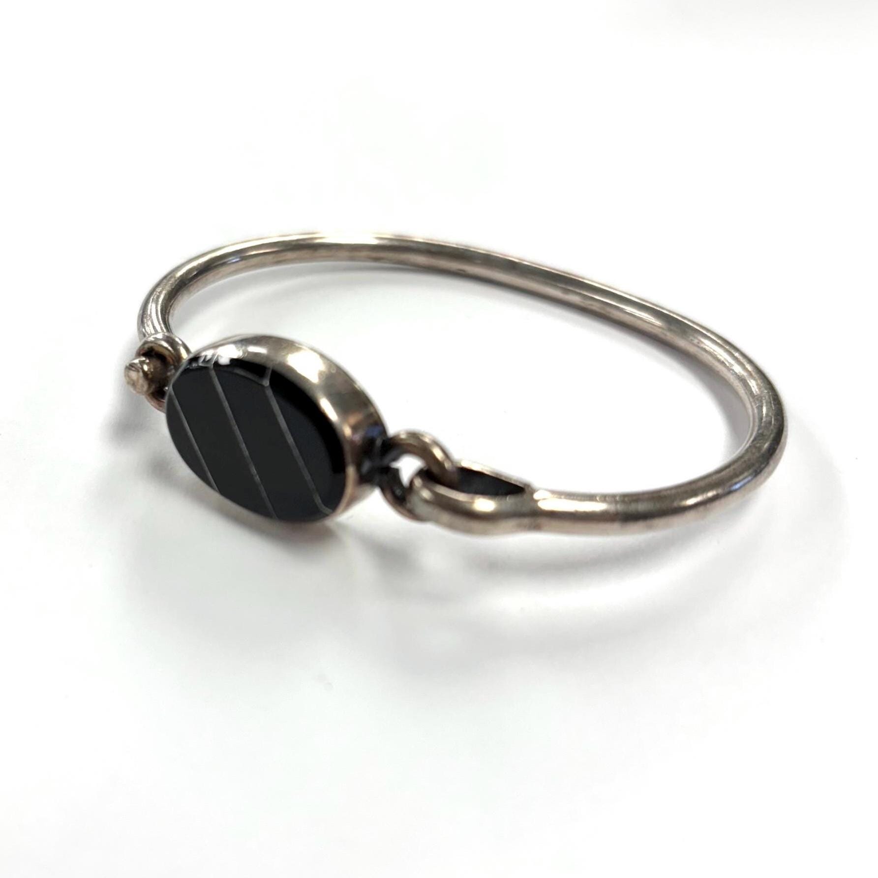 アクセサリー 80s Mexico black onyx bangle silver 925 Mexico Sterling Silver Carved Black Onyx Bracelet ~ 7-1/4