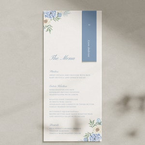 Plantilla de menú de boda con flores azules, menú de boda floral, menú de comida de boda, menú de boda romántico y sencillo, plantilla de boda editable n.° 20