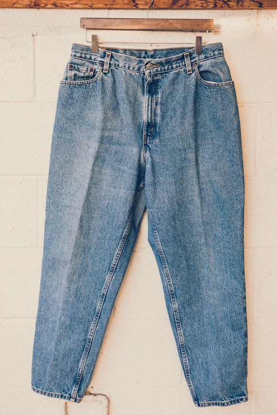 high rise mom jeans levis