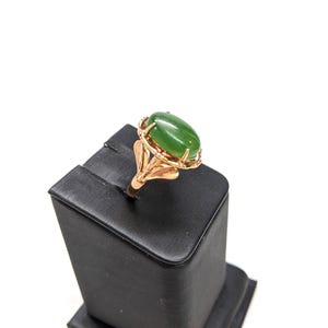 Antique Dark Green Jade Ring 18k Yellow Gold