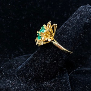 Victorian Emerald Ring 18K Yellow Gold image 4