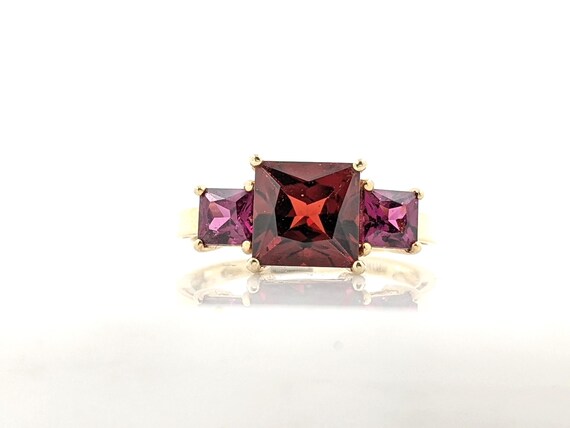 Garnet and Ruby Lab Ruby Ring - image 1