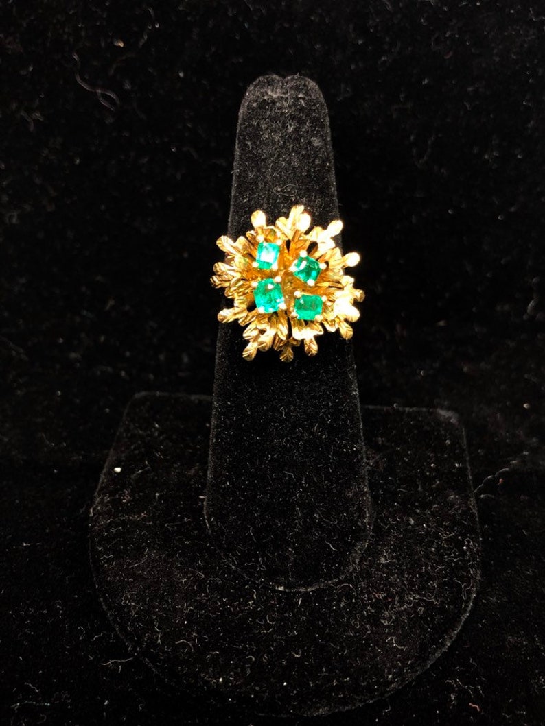 Victorian Emerald Ring 18K Yellow Gold image 3